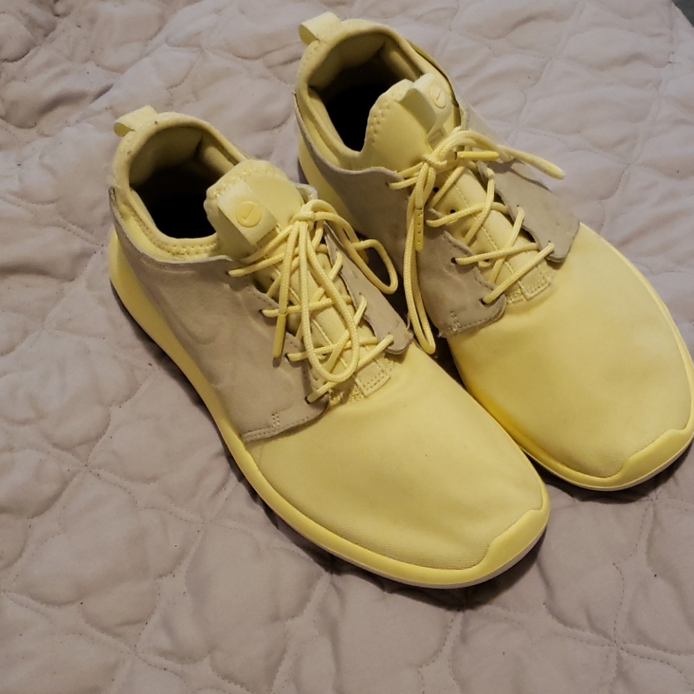 Nike yellow suede sneakers .excellent condition